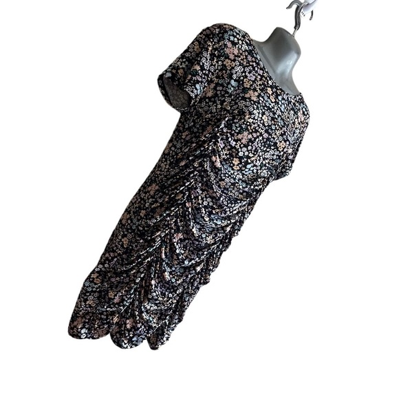 No Boundaries Floral Ruched Junior’s Dress • Used • Size: XL - Picture 6 of 8